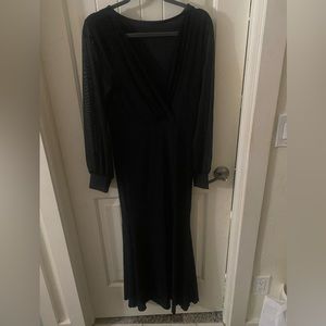 Long sheer sleeve long dress